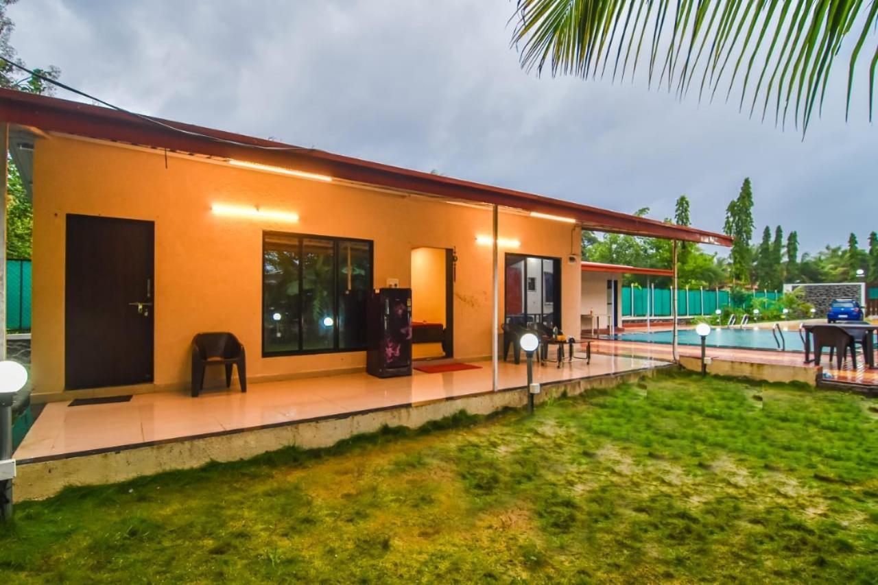 Twinkle Villa 4Bhk Karjat Buitenkant foto